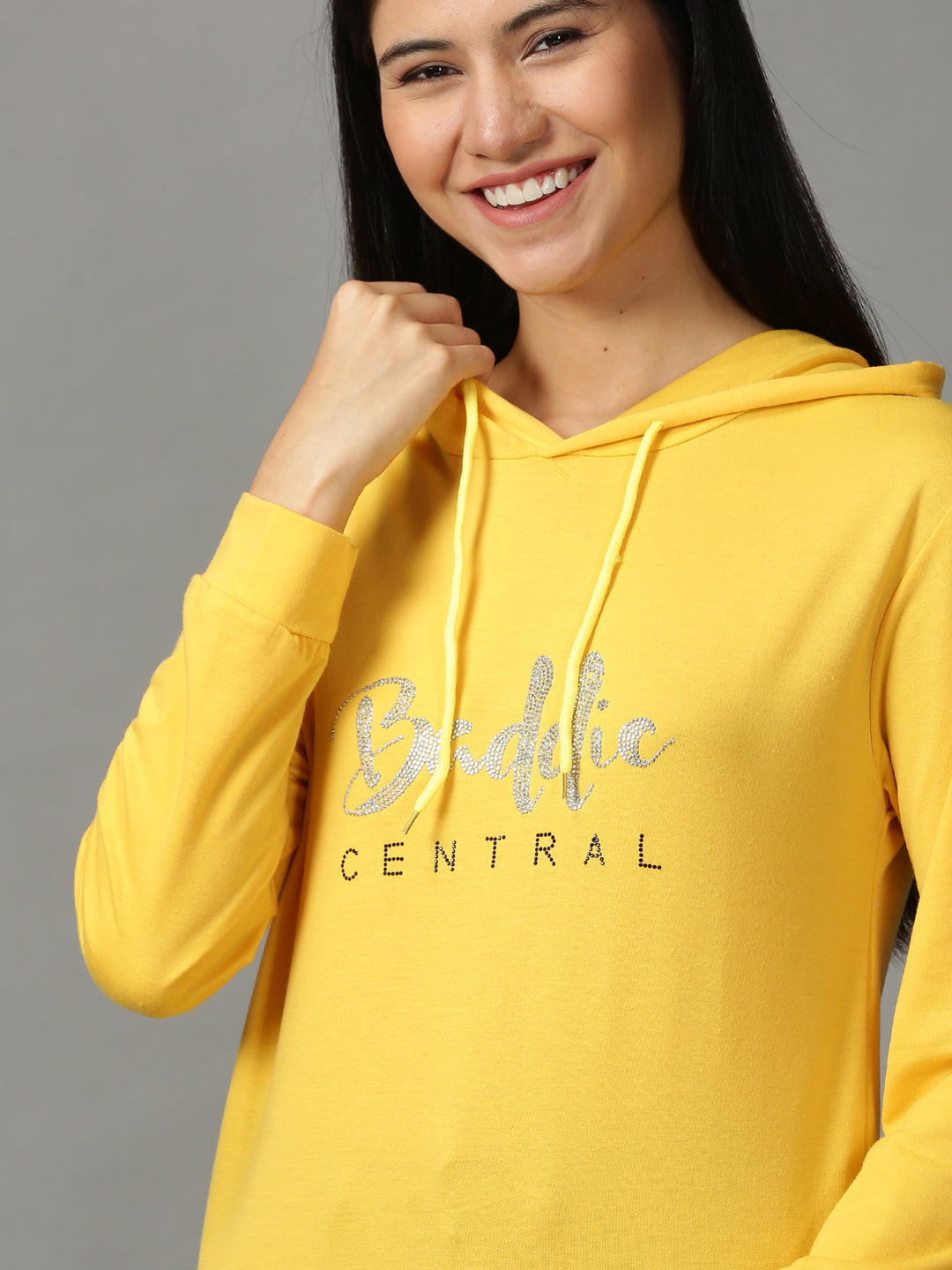 Women's Yellow Solid Sweatshirt