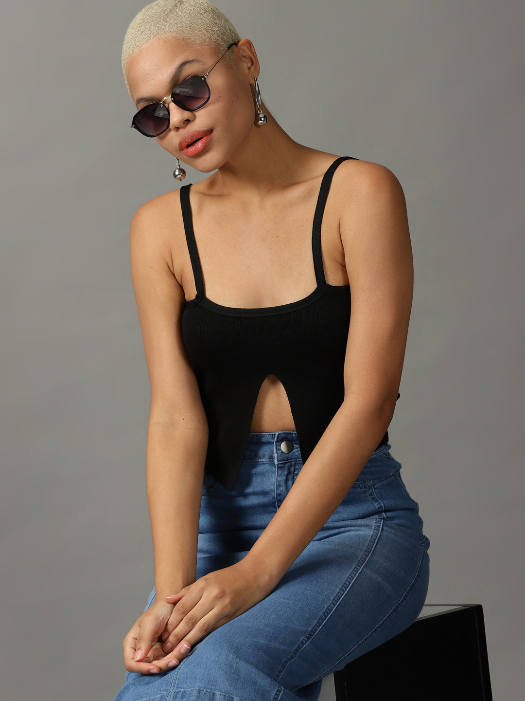 Women's Black Solid Fitted Crop Top