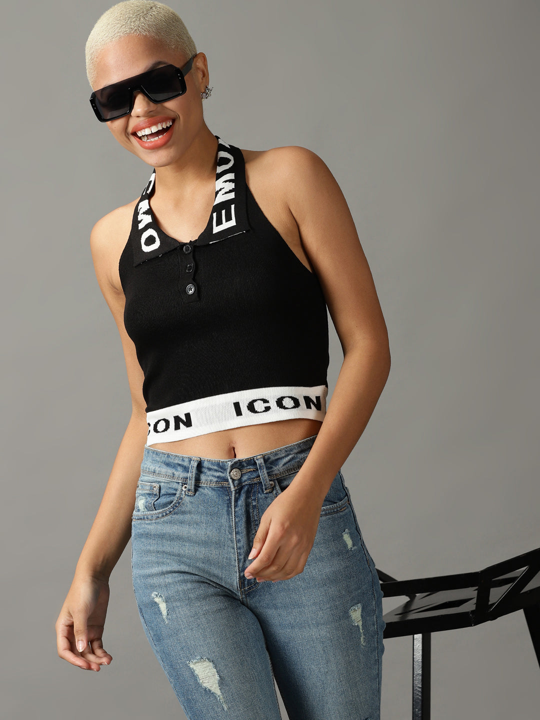 Women's Black Solid Fitted Crop Top