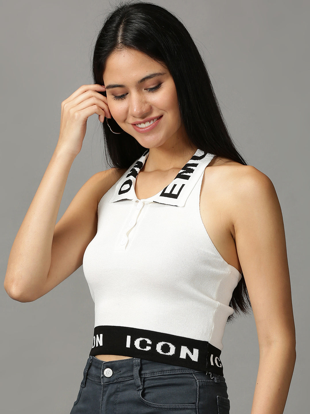 Women's White Solid Fitted Crop Top