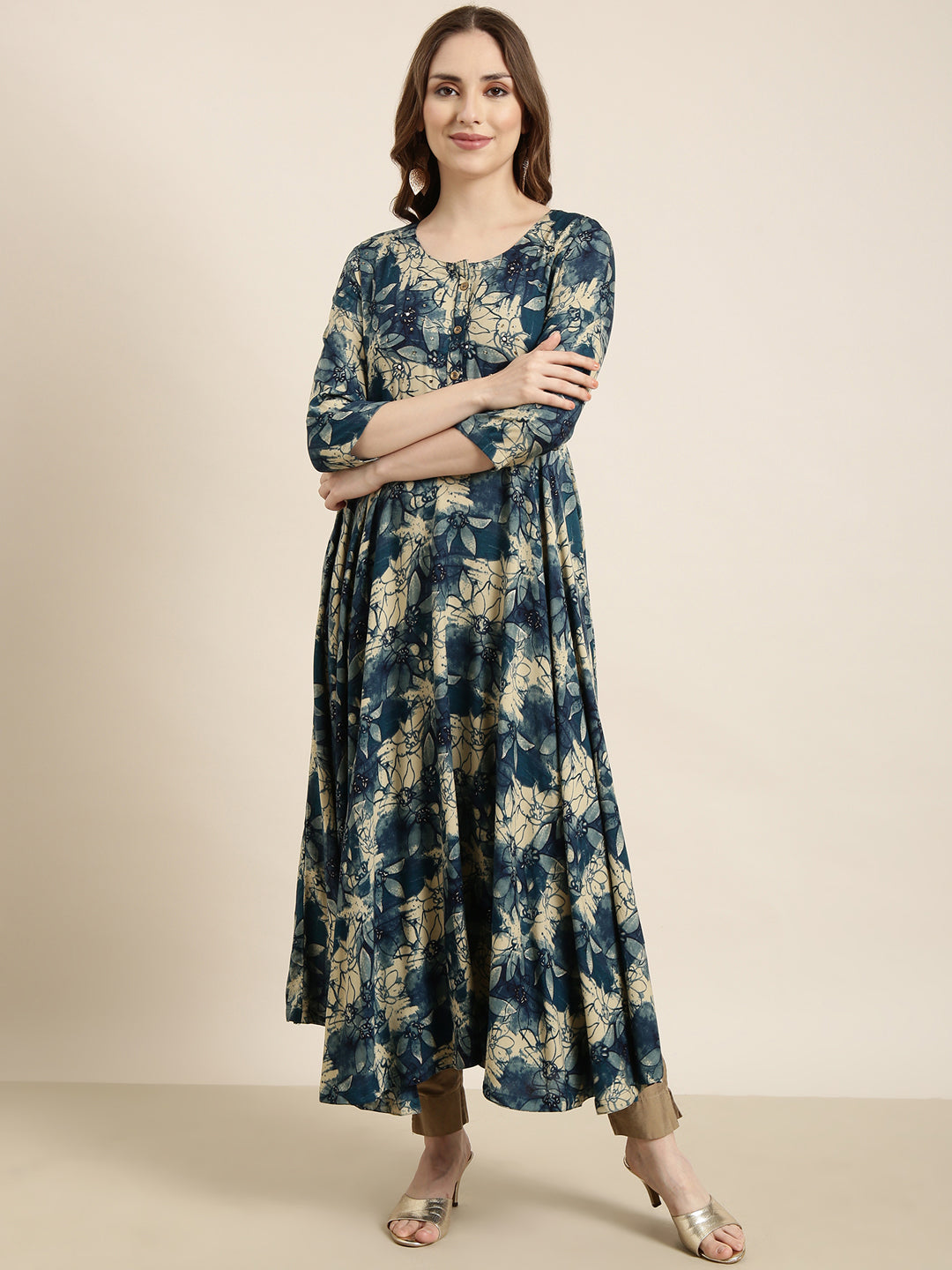 Women Anarkali Blue Floral Kurta