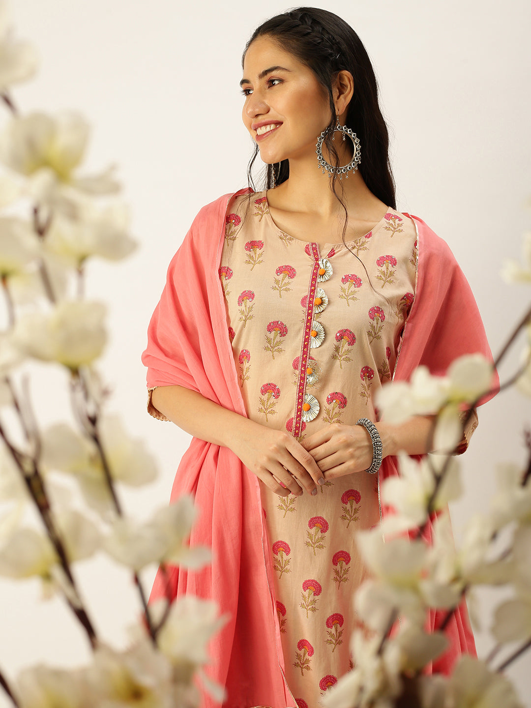 Women's Peach Printed Kurta Sets