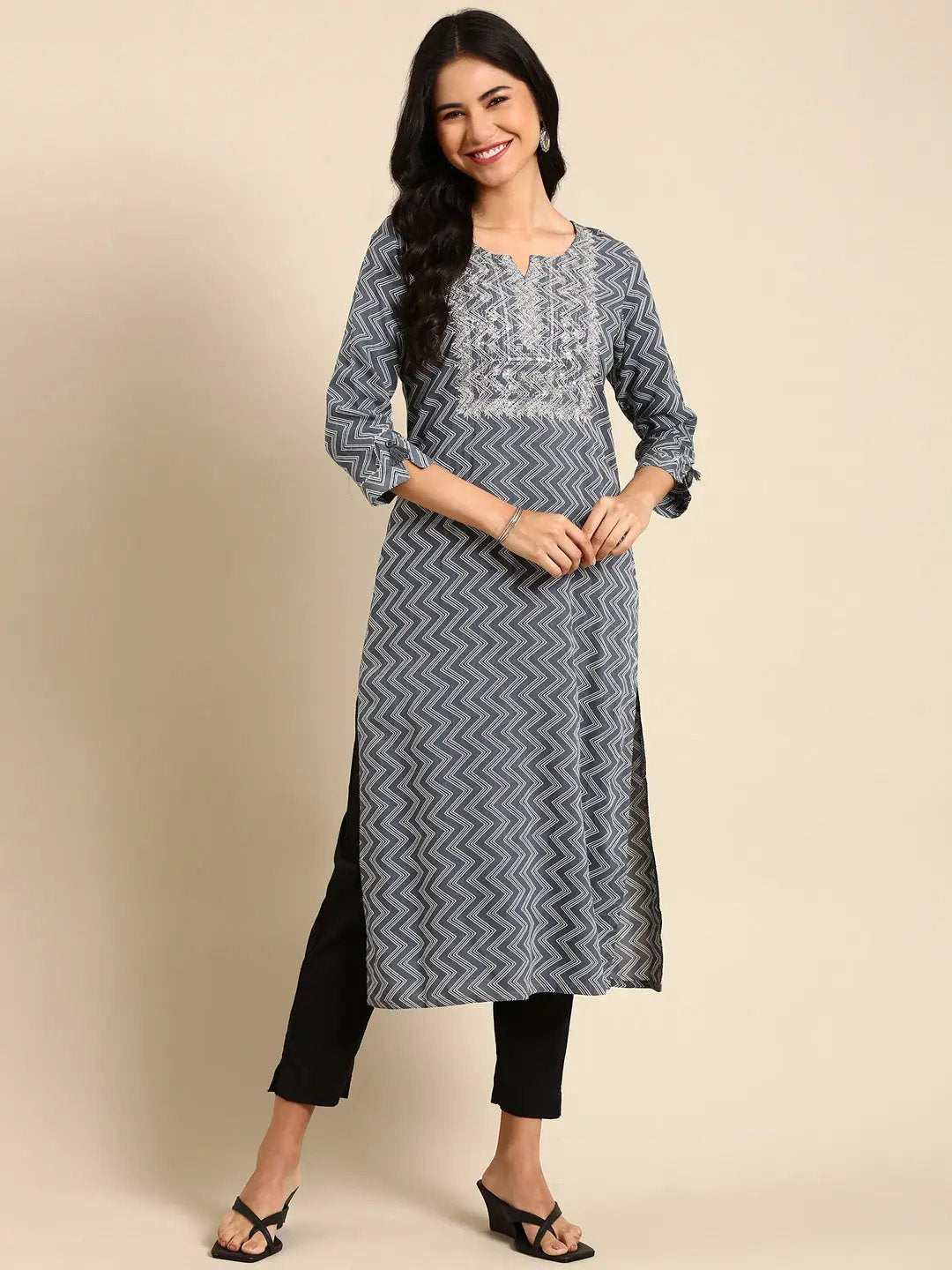 Women's Grey Printed Straight Kurta