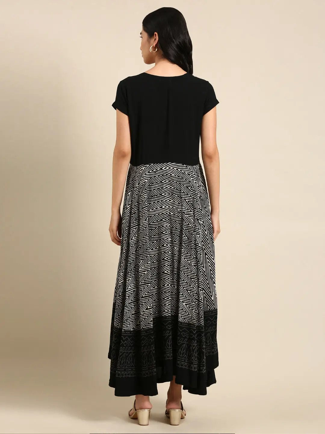 Women's Black Embellished Anarkali Kurta
