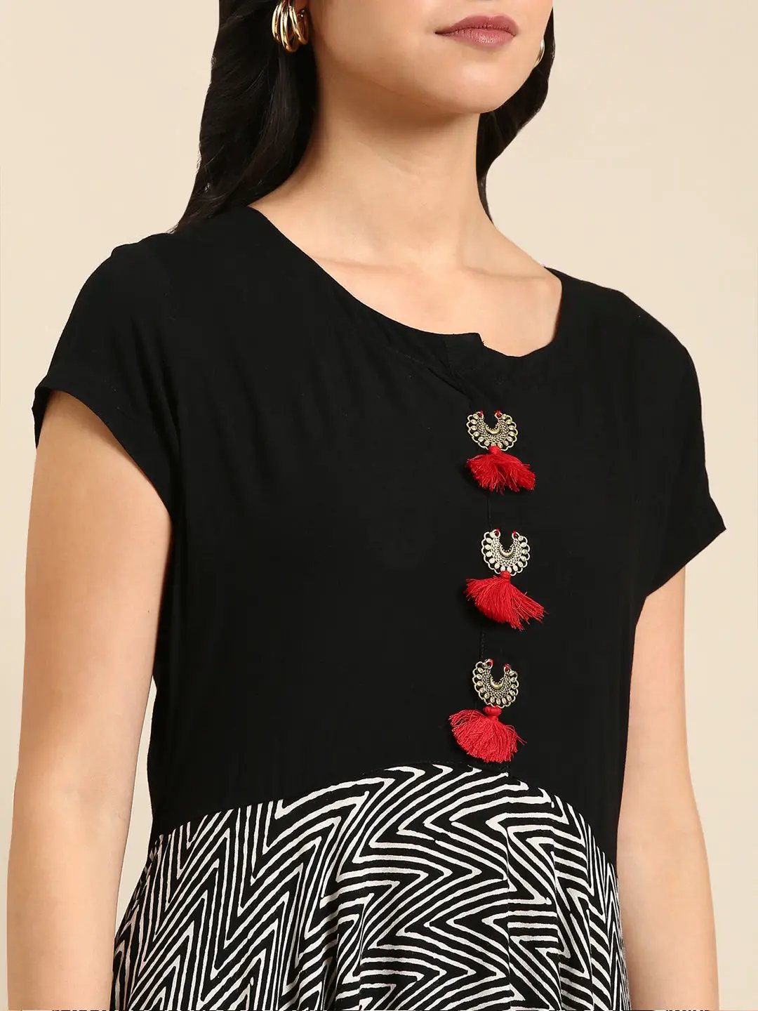 Women's Black Embellished Anarkali Kurta