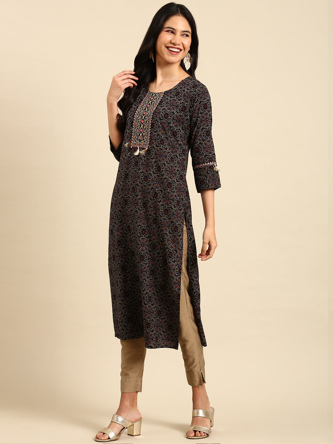 Women's Black Printed Straight Kurta