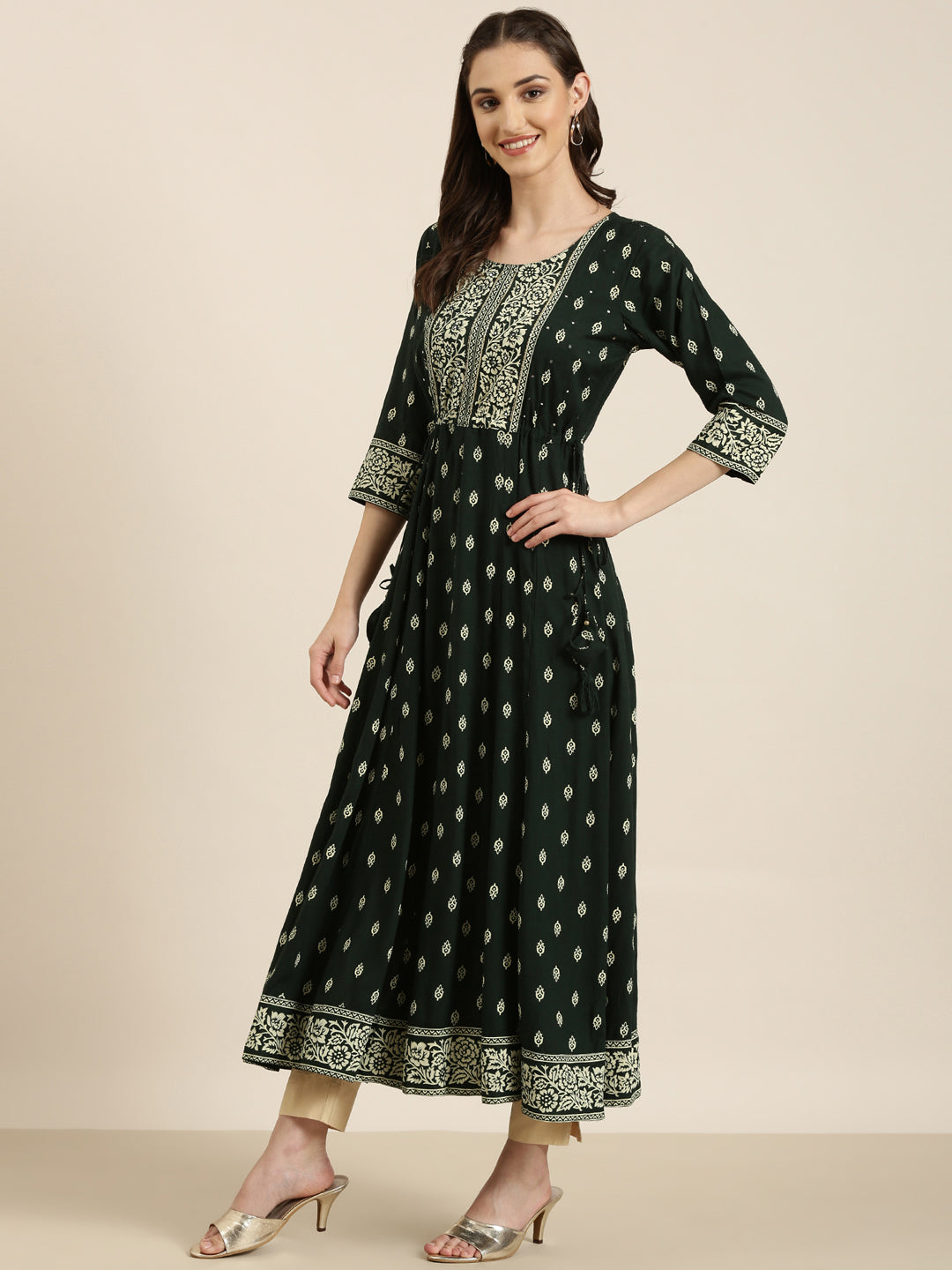 Women Green Floral Anarkali Kurta