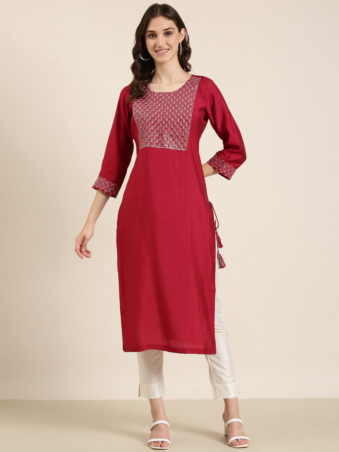 Women Maroon Solid Straight Kurta