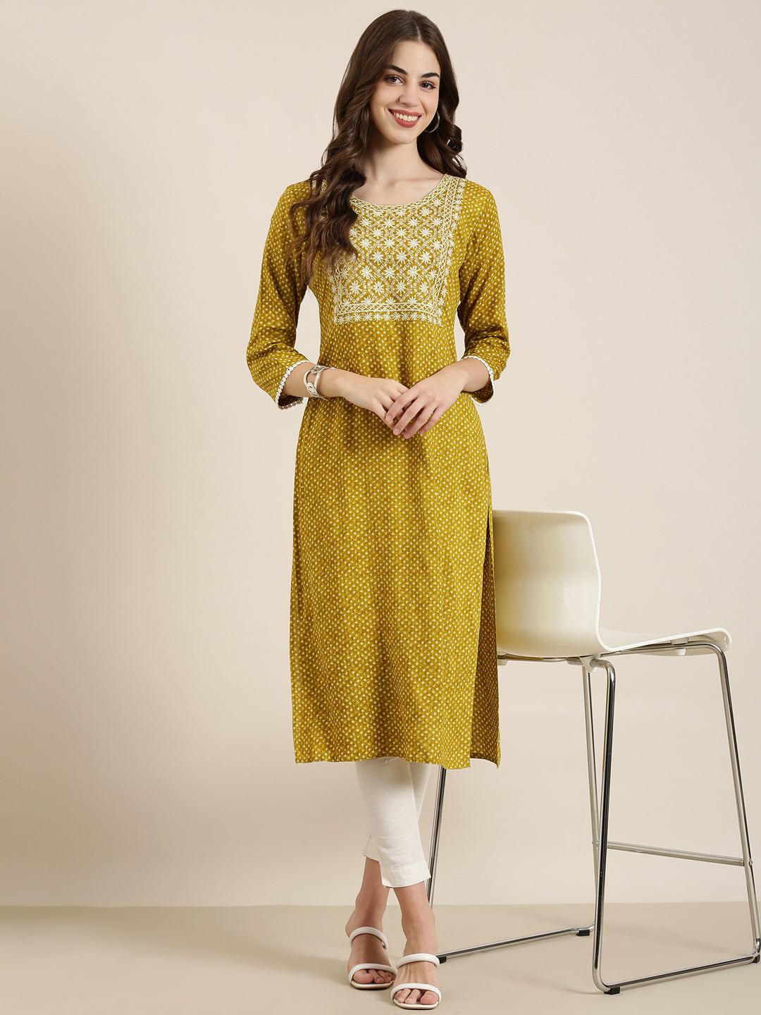 Women Mustard Geometrical Straight Kurta