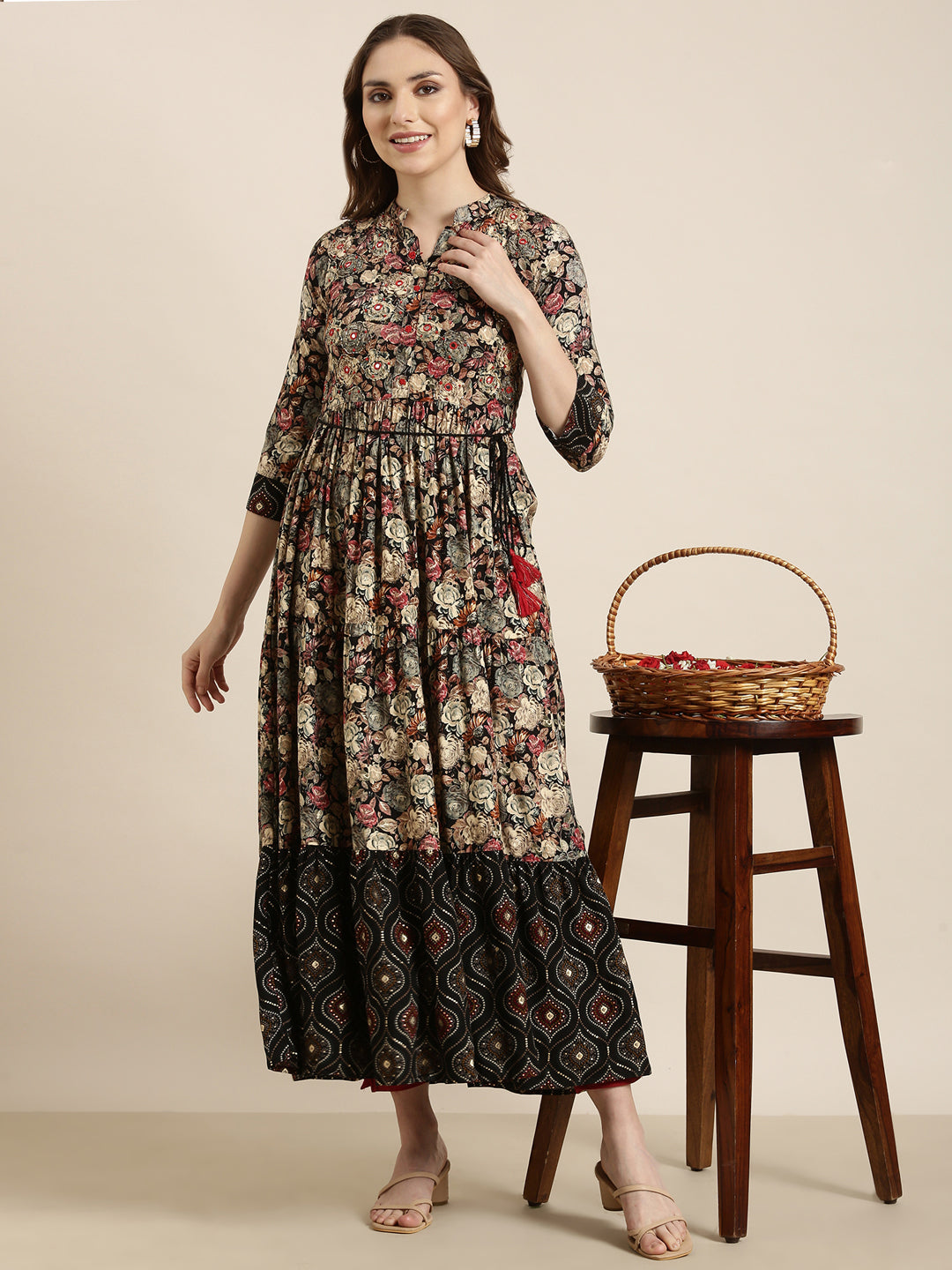 Women's Anarkali Black Floral Kurta