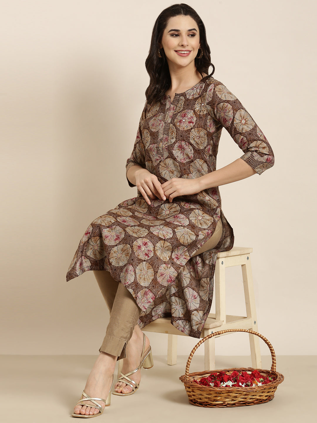 Women Straight Brown Abstract Kurta