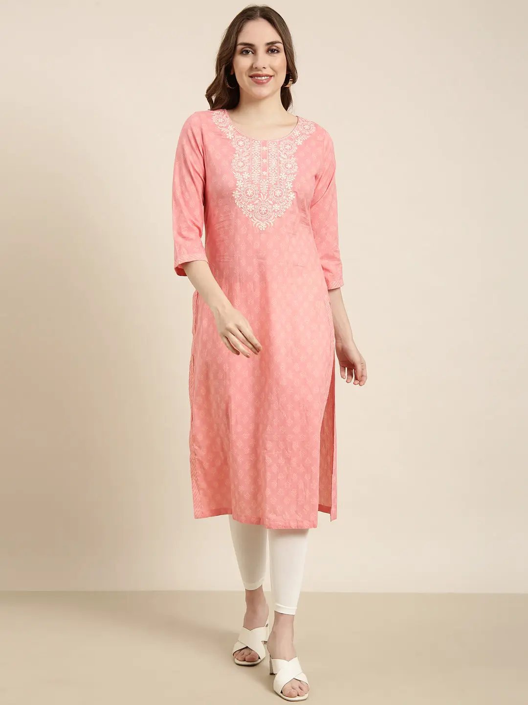 Women's Straight Peach Ethnic Motifs Kurta