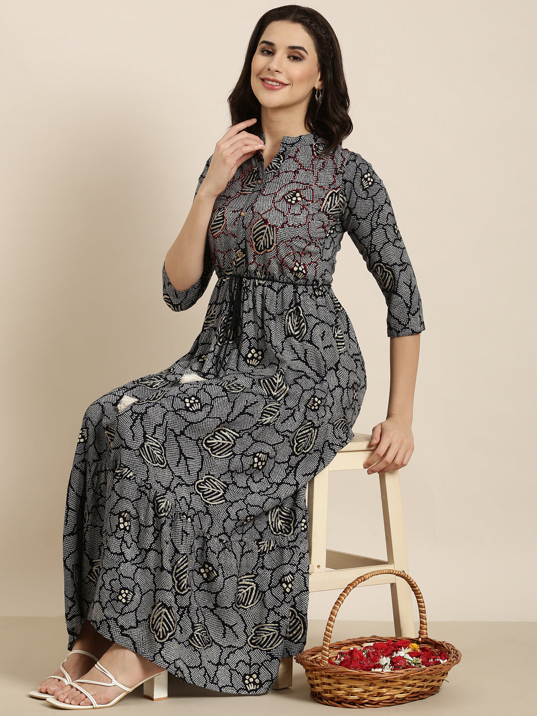 Women Anarkali Navy Blue Bandhani Kurta