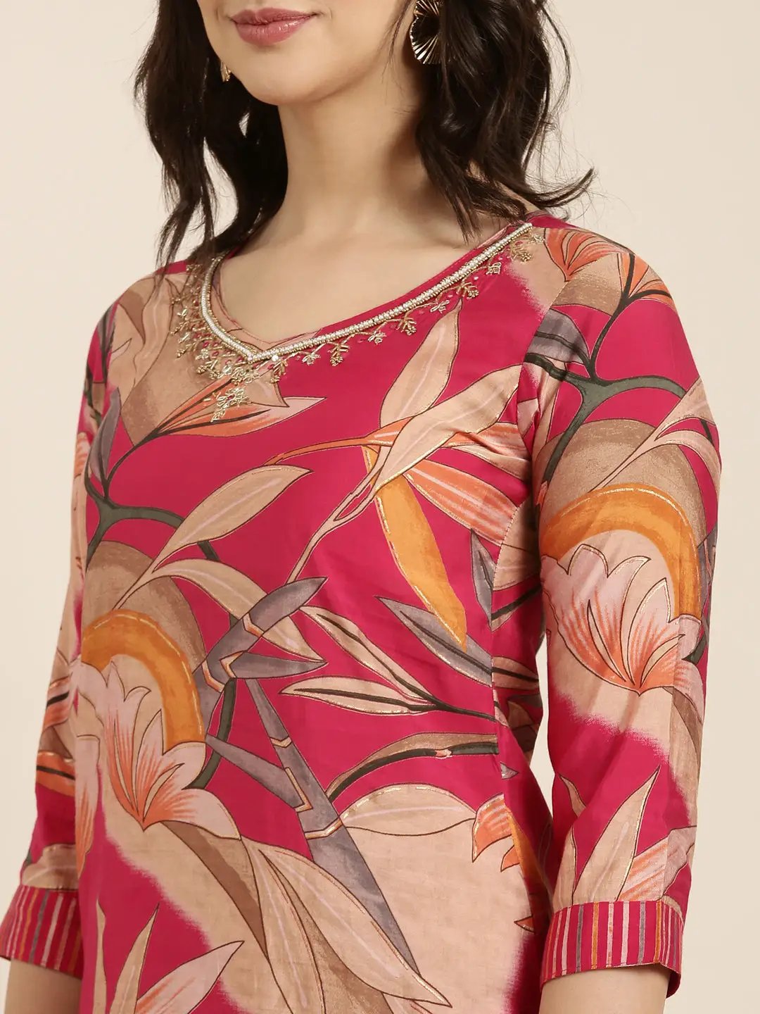 Women's Straight Pink Floral Printed Kurta Sets with Trousers & Dupatta