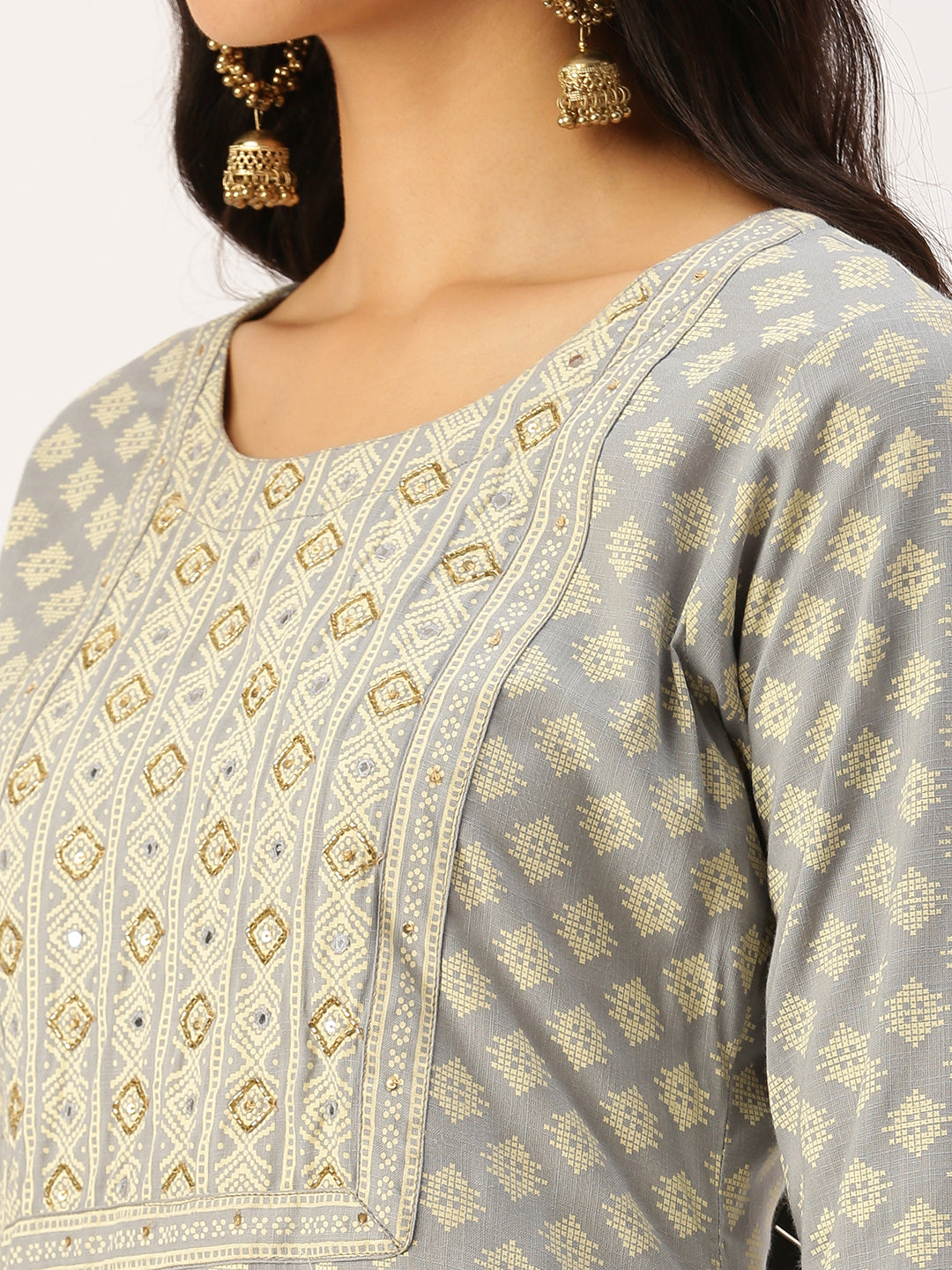 Women's Grey Printed Straight Kurtas