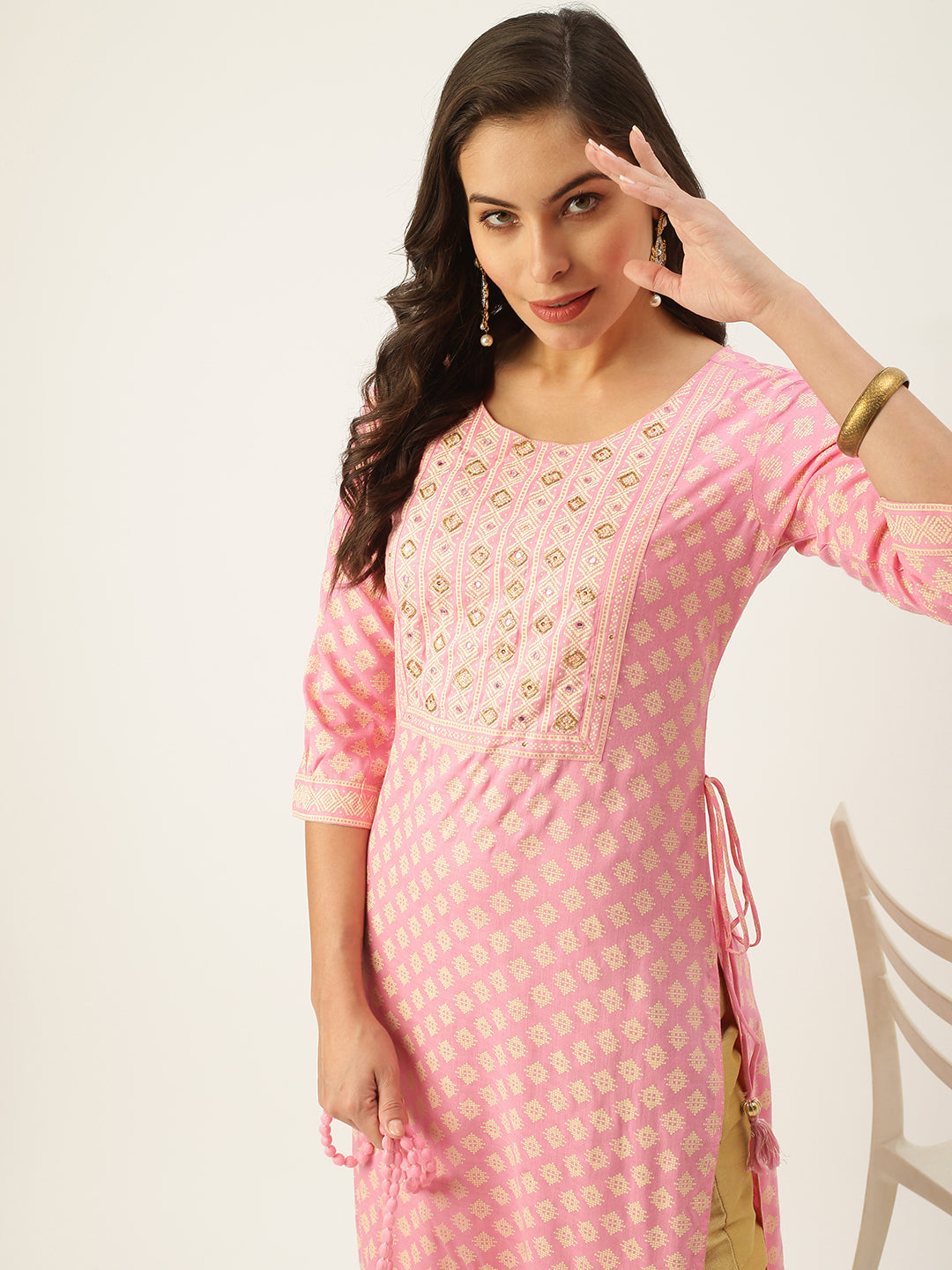 Women's Pink Printed Straight Kurtas