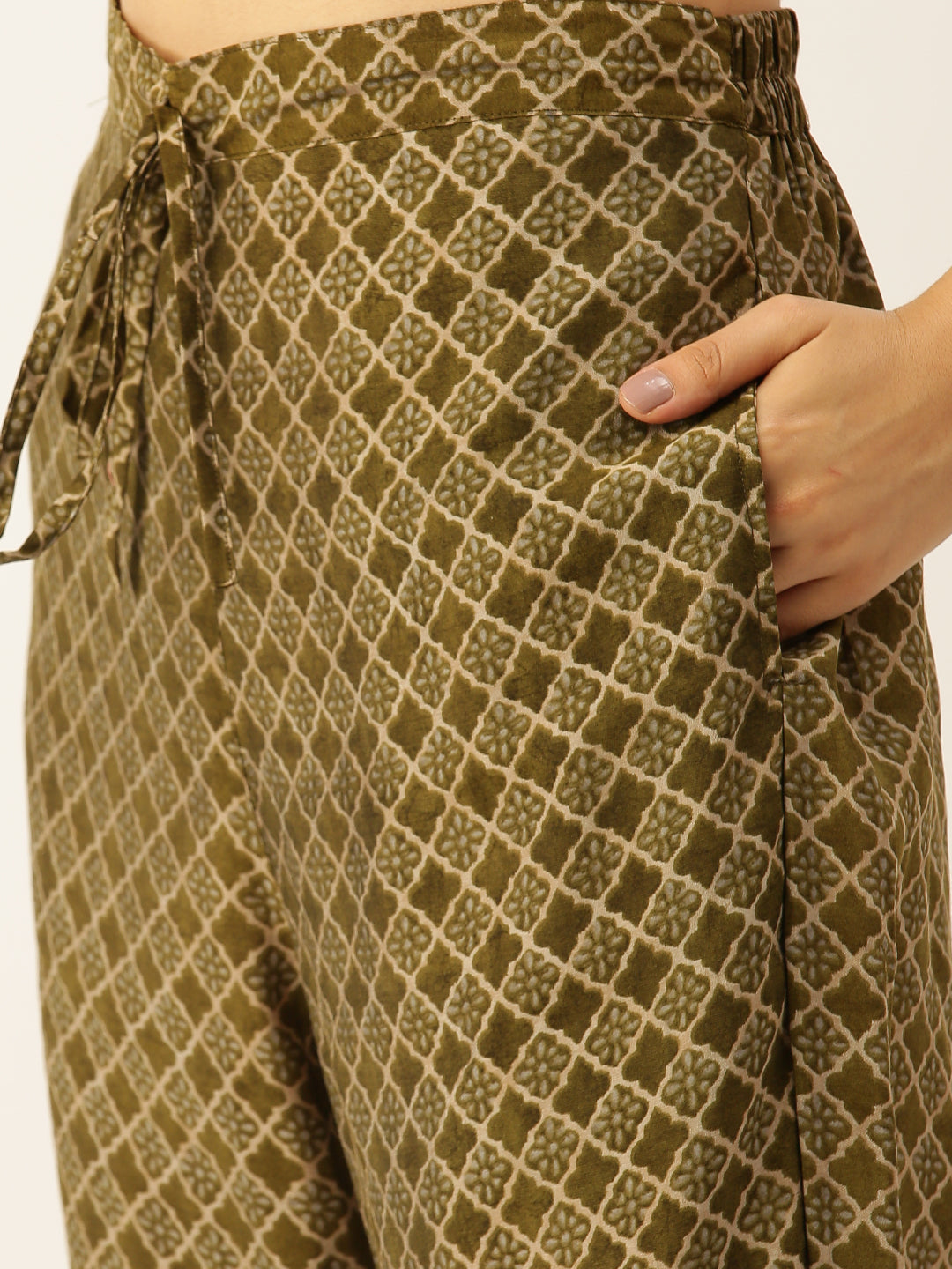 Women's Green Printed Kurta Sets