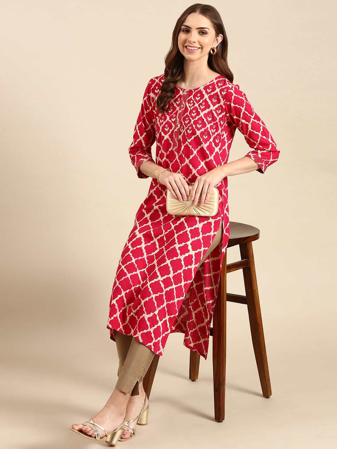 Women's Magenta Printed Straight Kurta