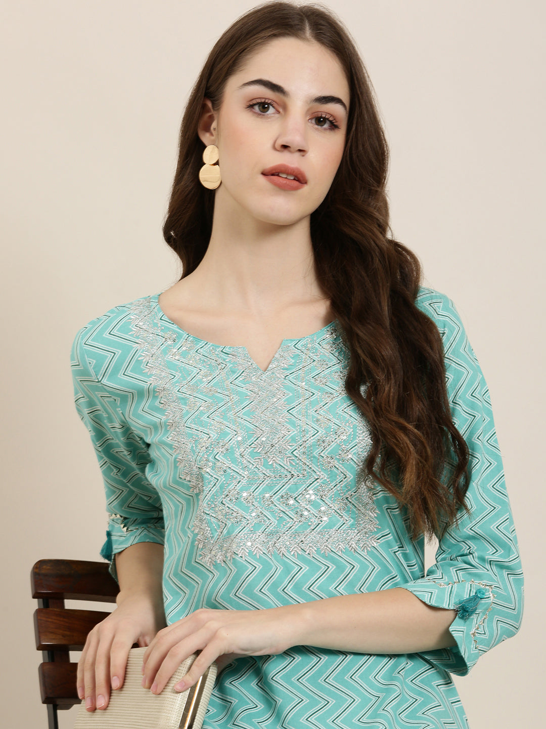 Women Turquoise Blue Chevron Straight Kurta