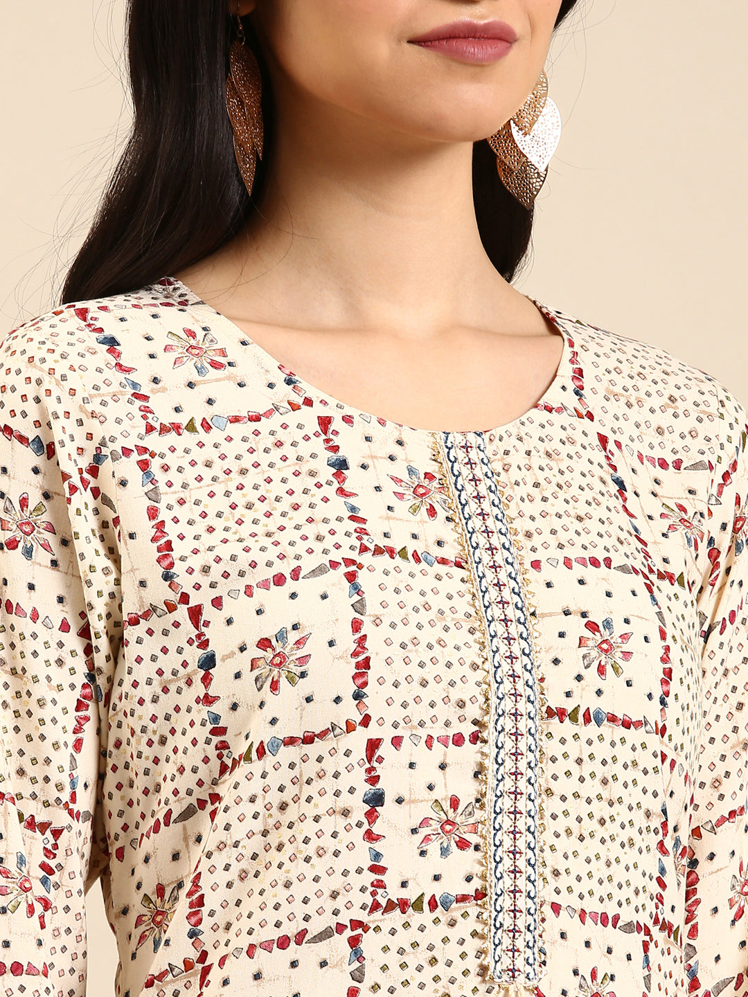 Women's Beige Printed Straight Kurta