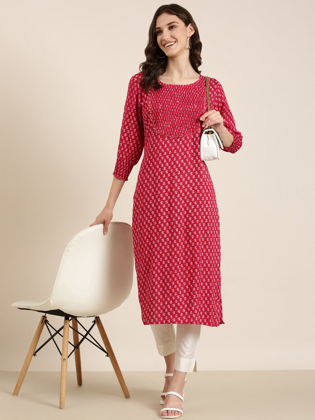 Women Fuchsia Floral Straight Kurta