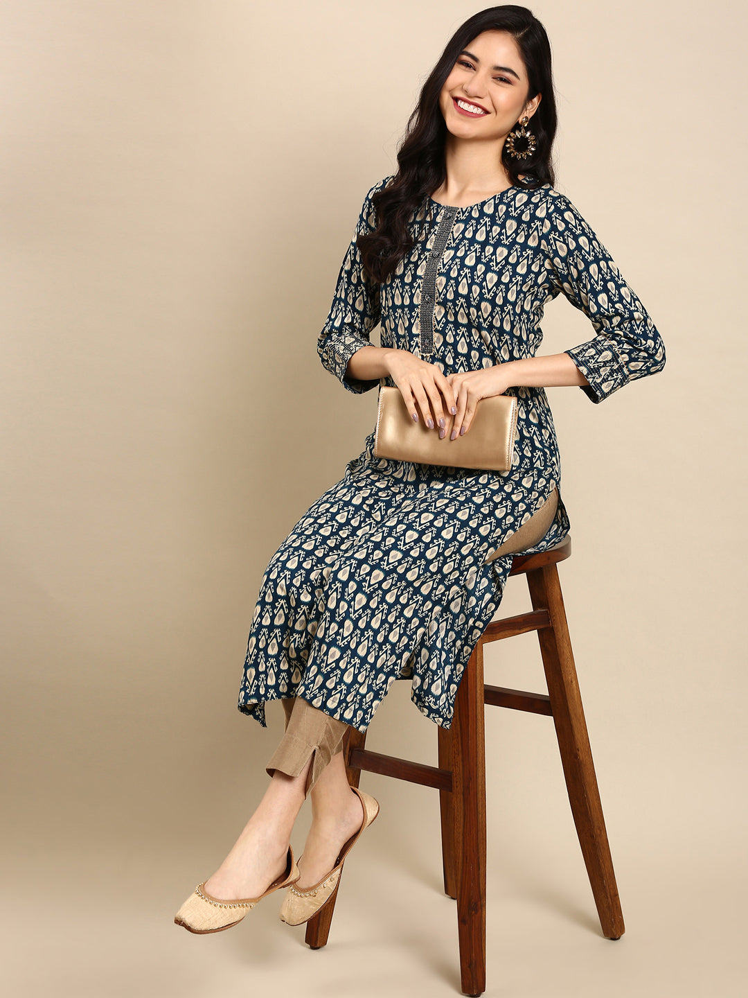 Women's Blue Printed Straight Kurta