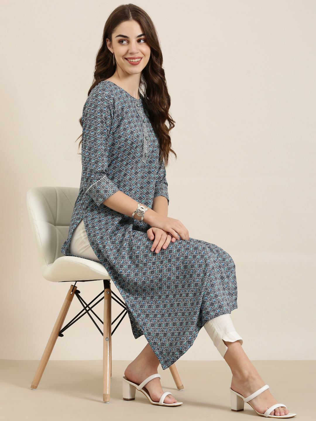 Women Navy Blue Printed Straight Kurta