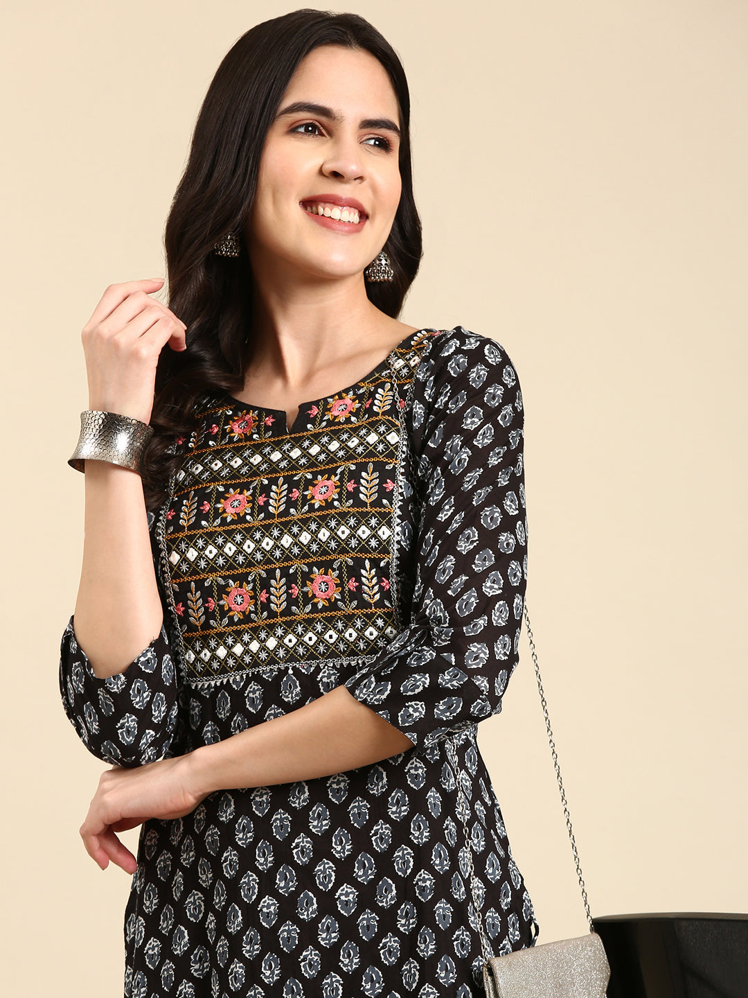 Women's Black Printed Straight Kurta