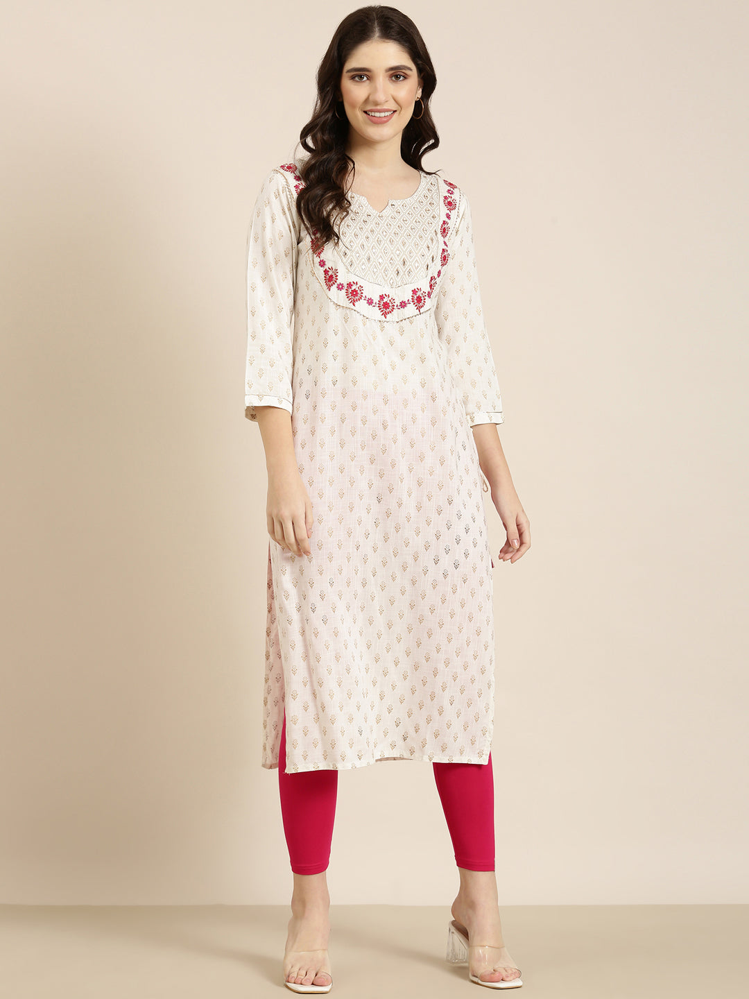 Women Off White Floral Straight Kurta