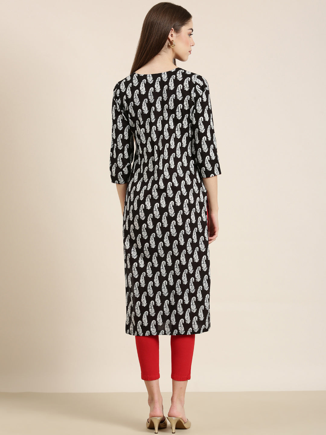 Women Black Printed Straight Kurta