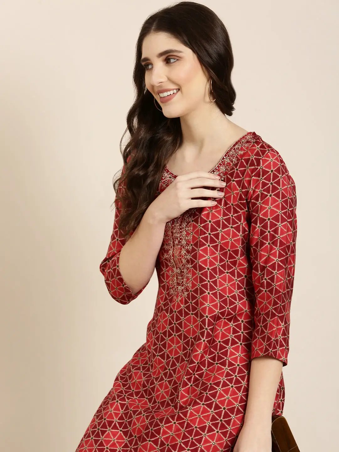 Women's Burgundy Geometrical Straight Kurta