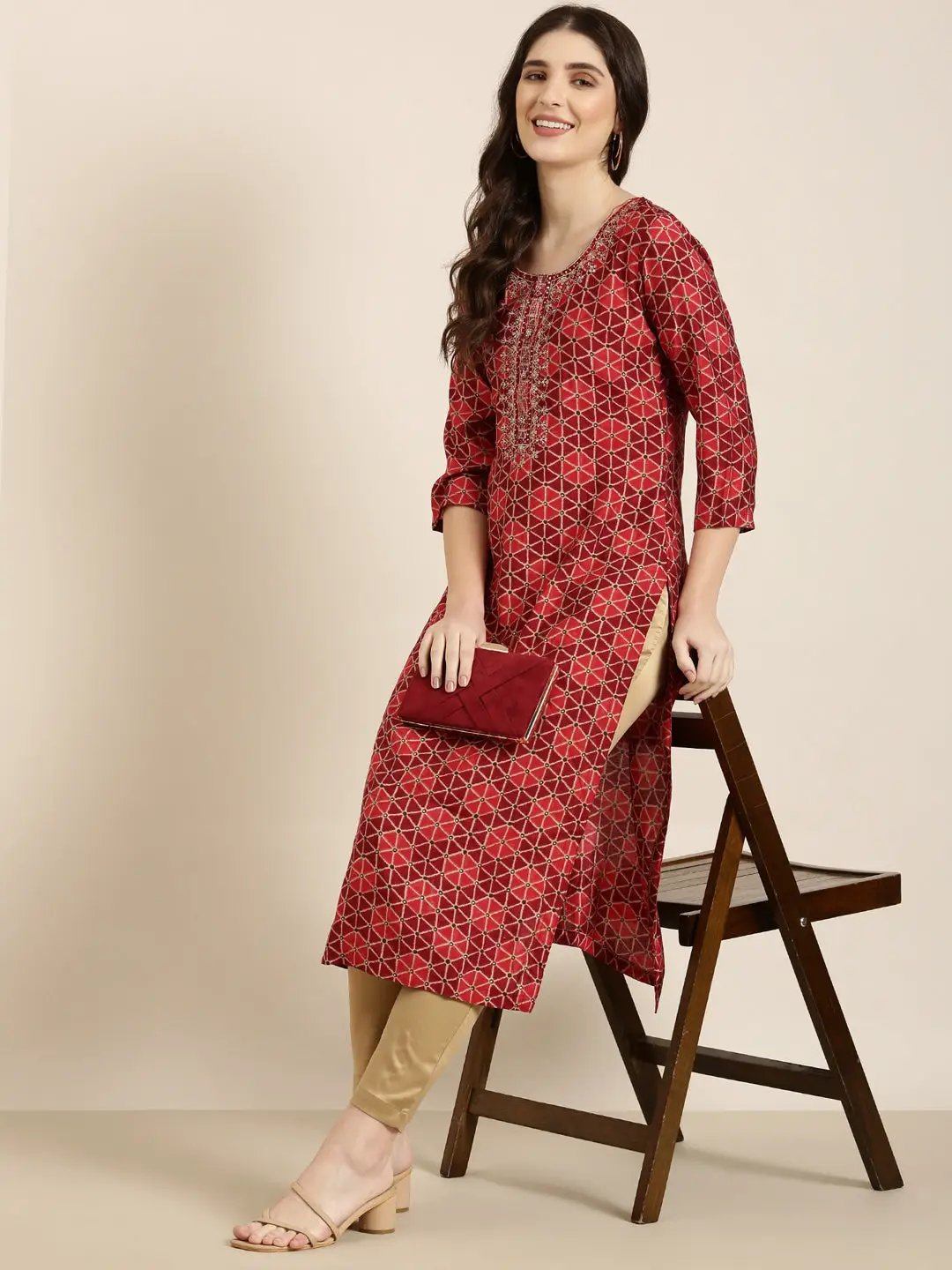 Women's Burgundy Geometrical Straight Kurta