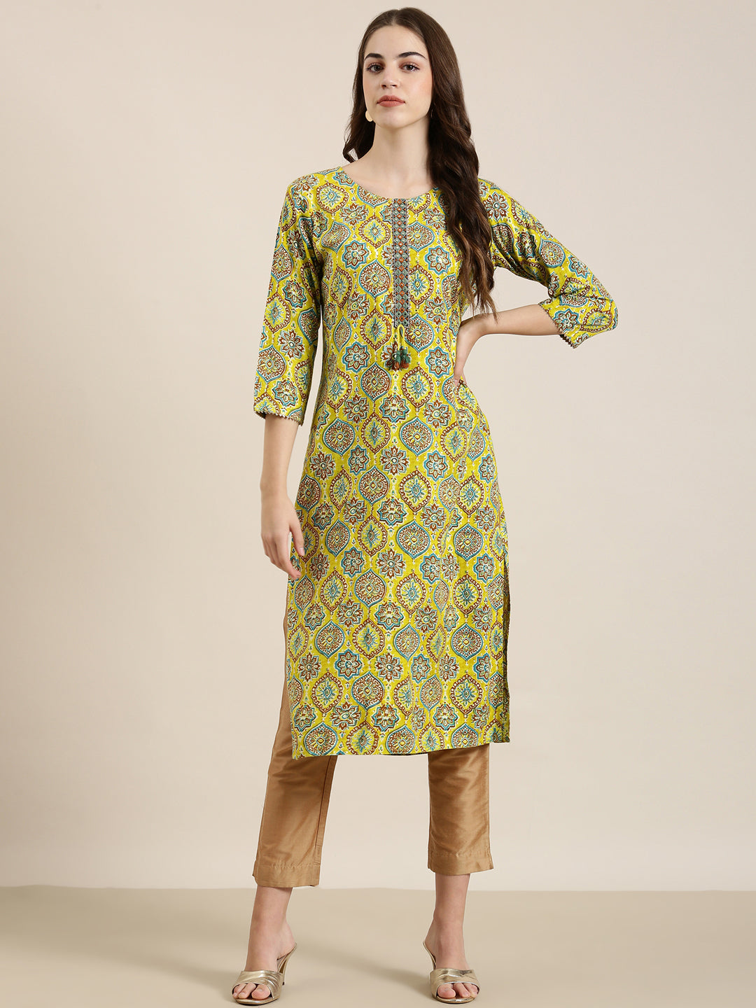 Women Yellow Printed Straight Kurta