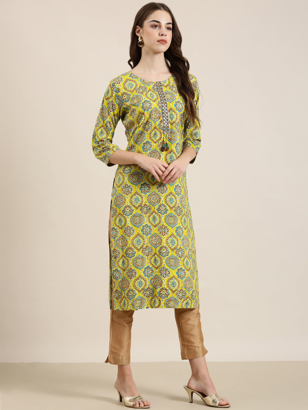 Women Yellow Printed Straight Kurta