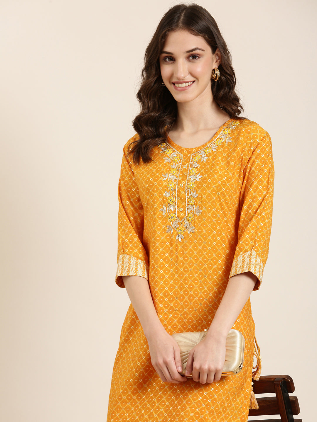 Women Mustard Printed Straight Kurta