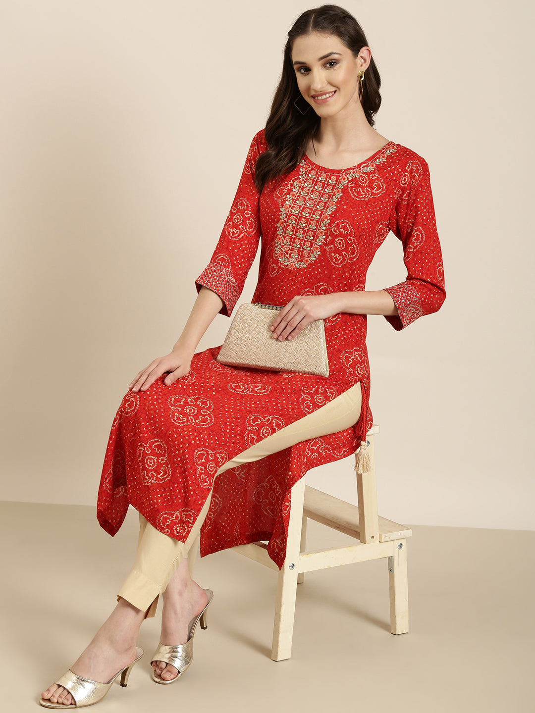 Women Red Printed Straight Kurta