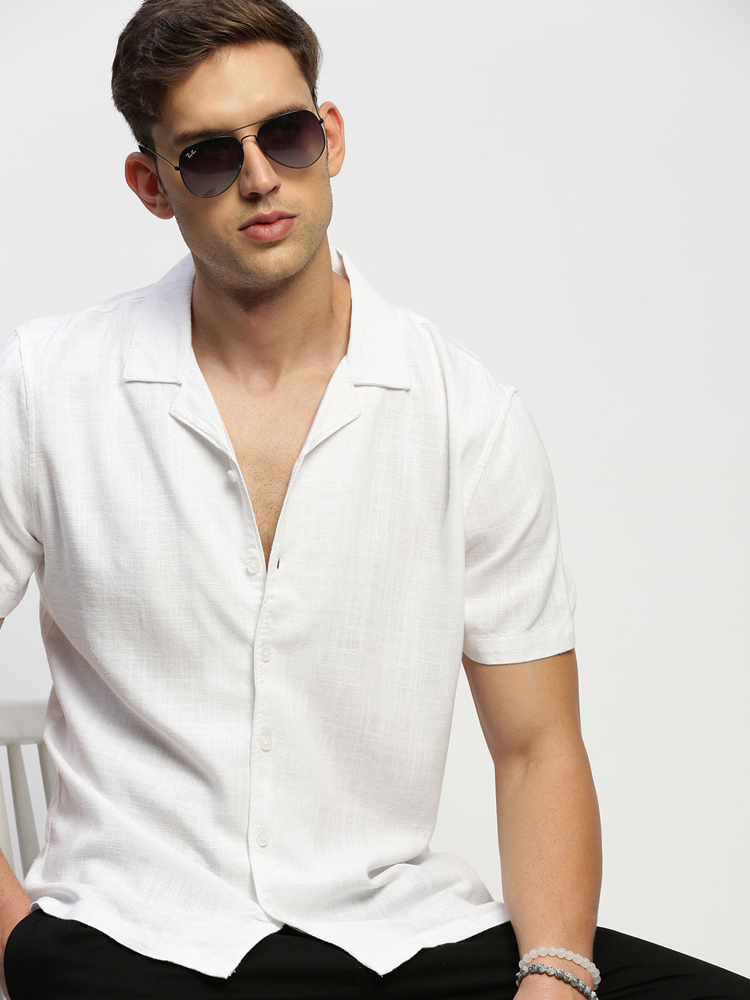 Men White Solid Shirt