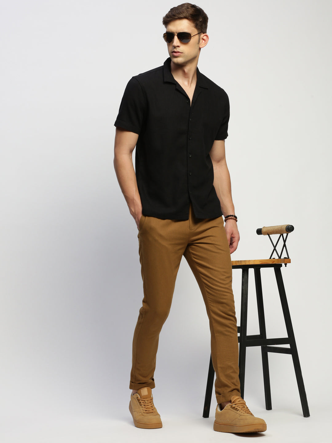 Men Black Solid Shirt