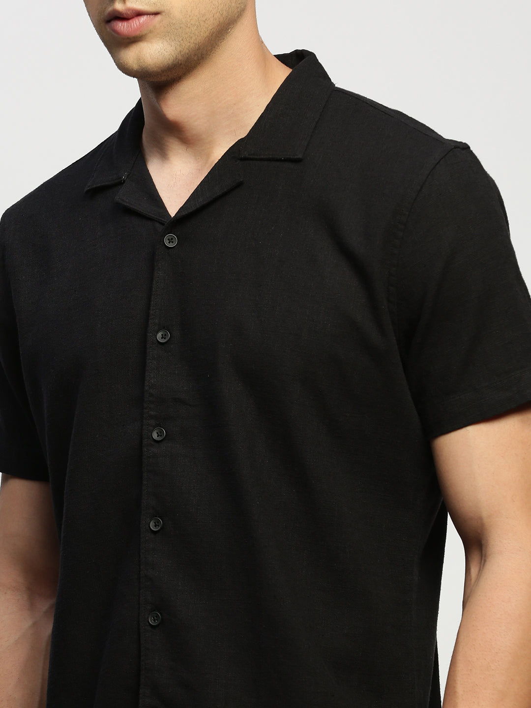 Men Black Solid Shirt