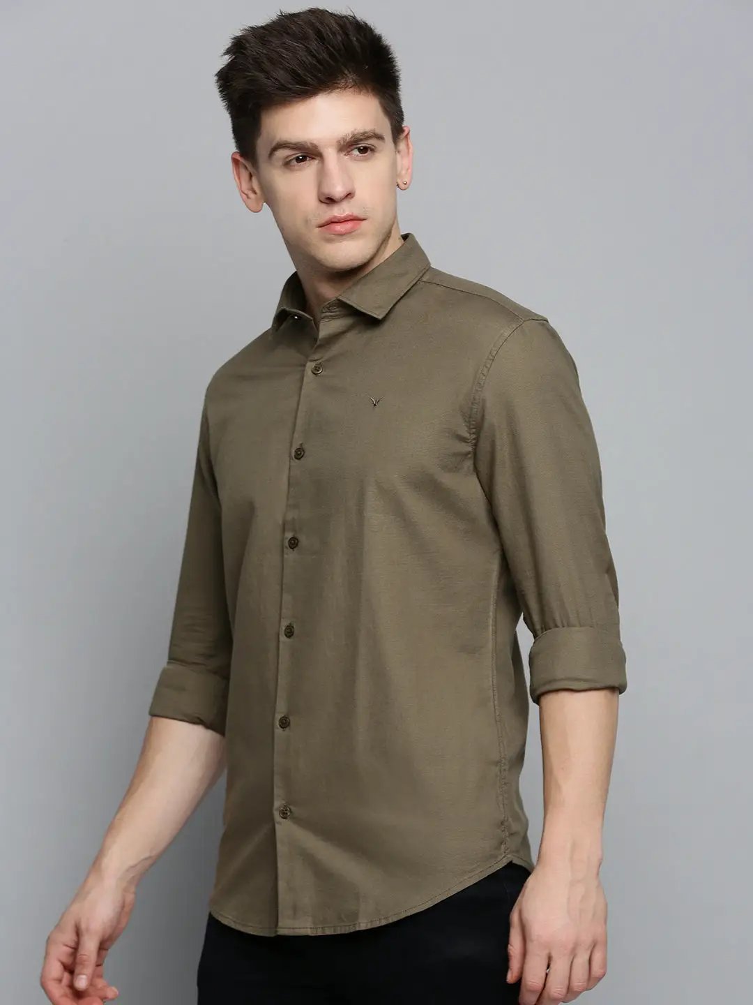 Men's Green Solid Casual Shirt