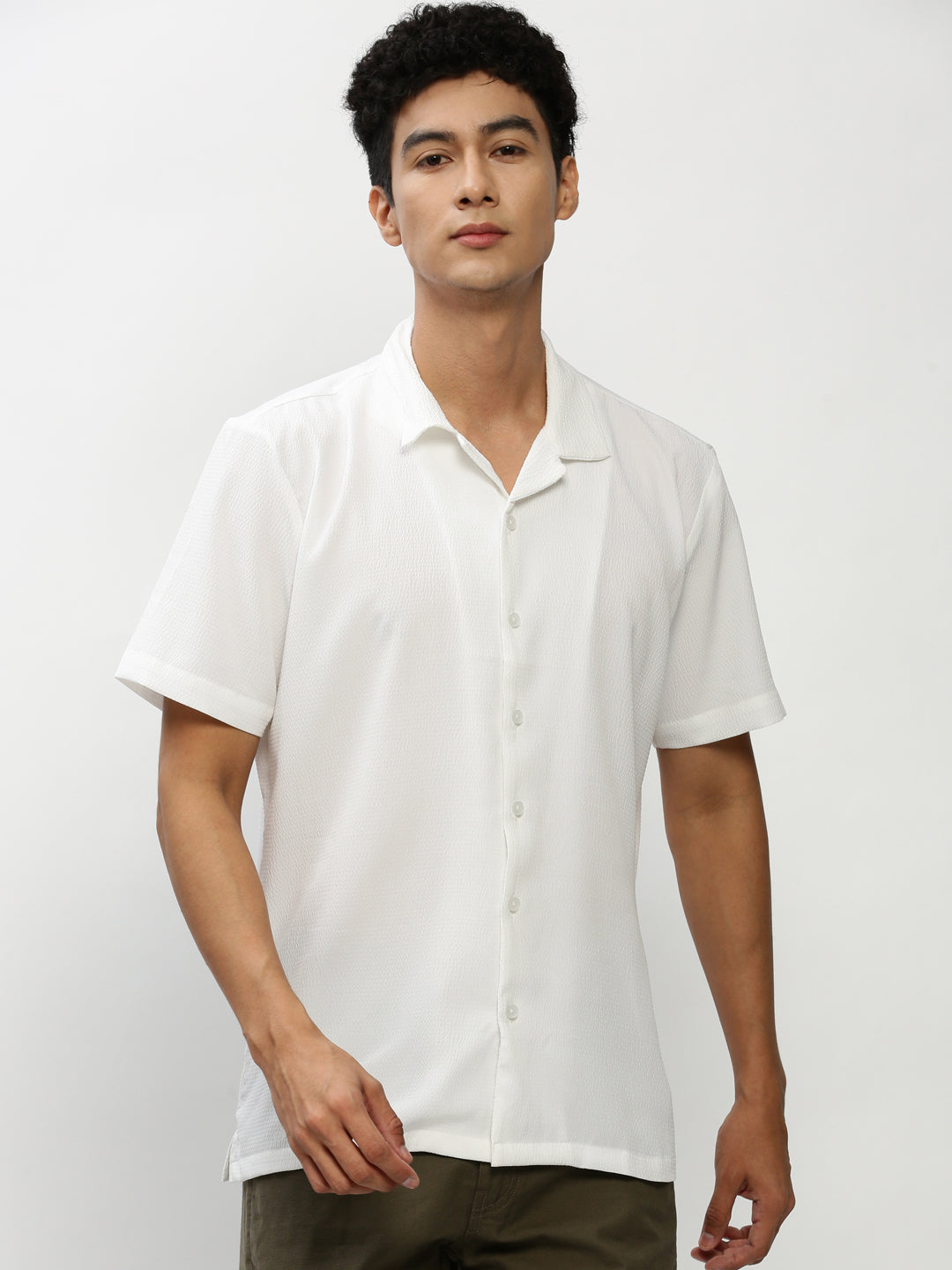 Men White Solid Casual Casual Shirts