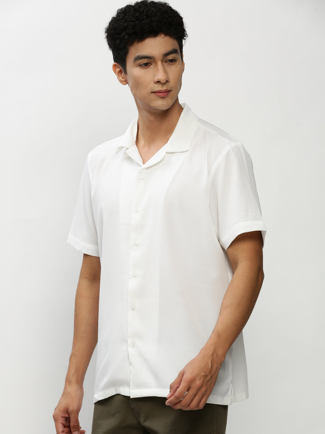 Men White Solid Casual Casual Shirts