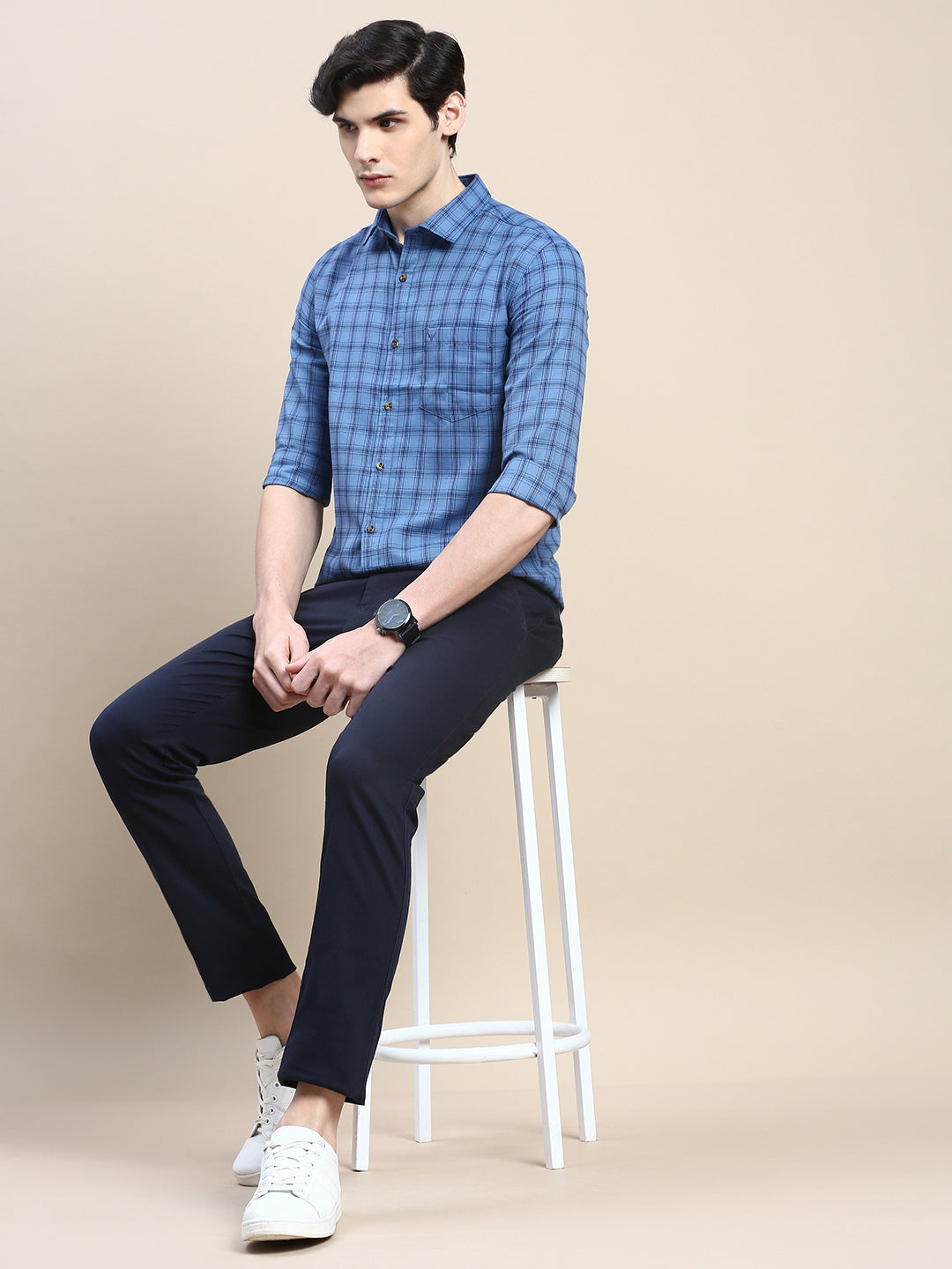 Men Blue Checked Casual Shirt