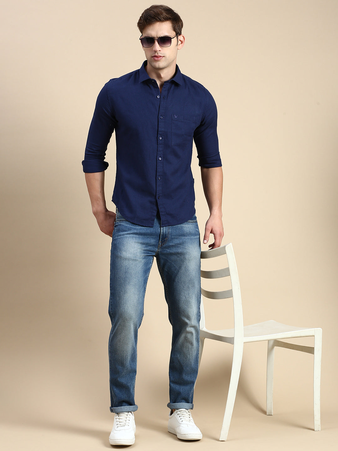 Men Navy Solid Casual Shirt