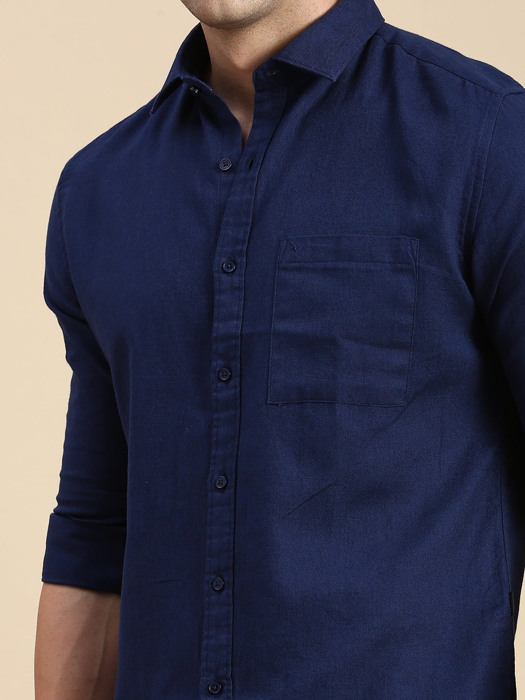 Men Navy Solid Casual Shirt