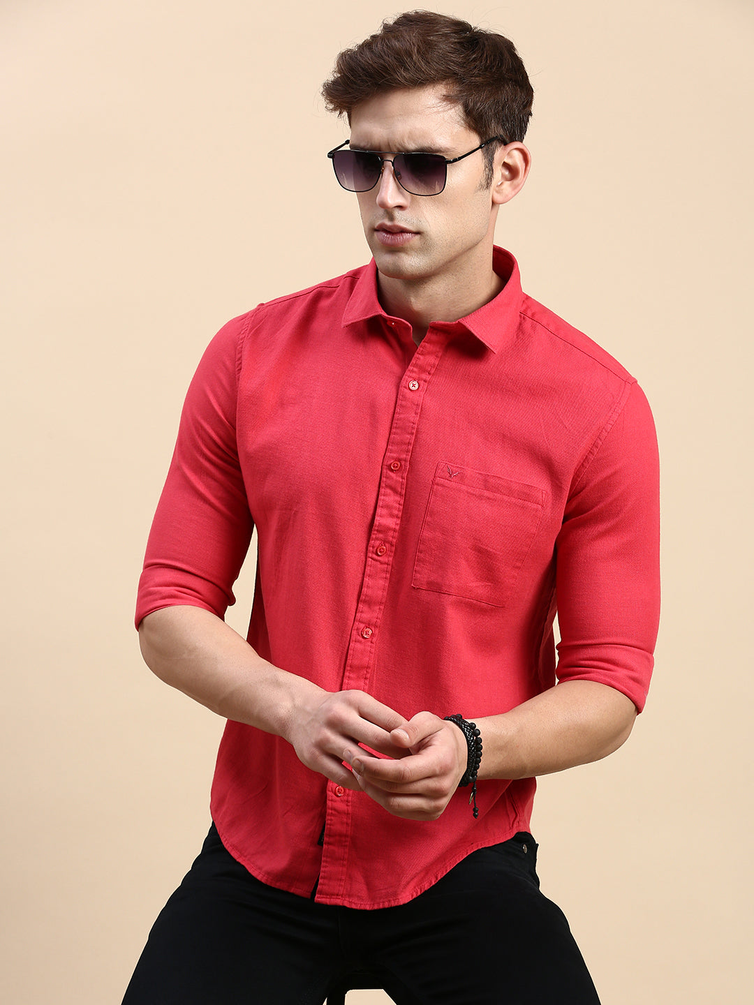 Men Magenta Solid Casual Shirt