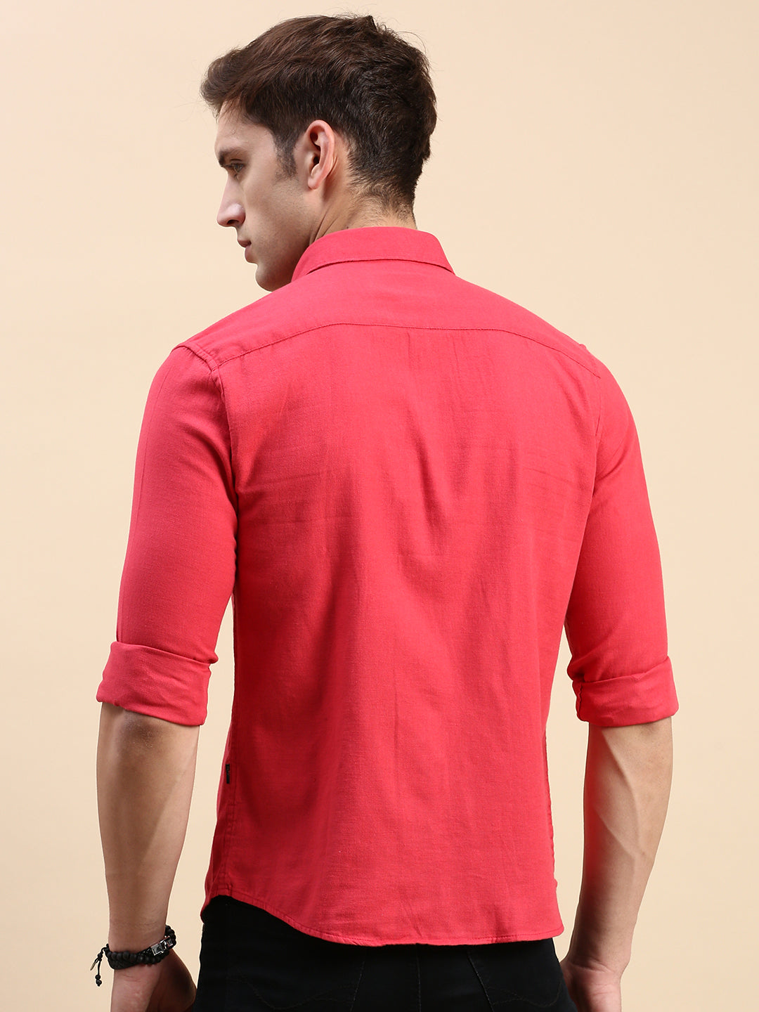 Men Magenta Solid Casual Shirt