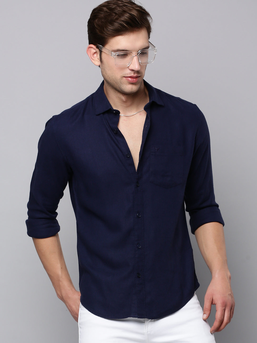 Men Navy Solid Casual Shirt