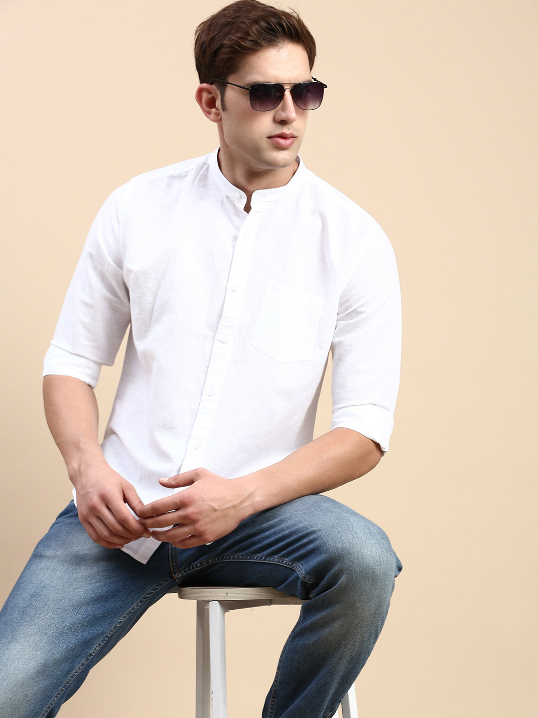 Men White Solid Casual Shirt