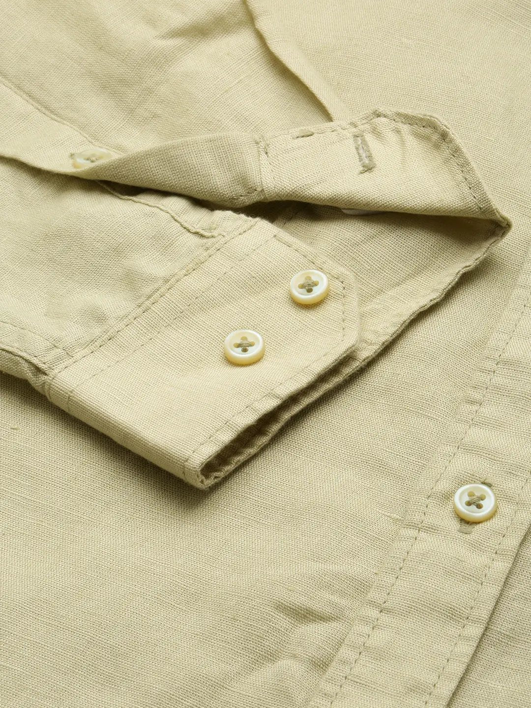 Men's Green Solid Casual Shirt